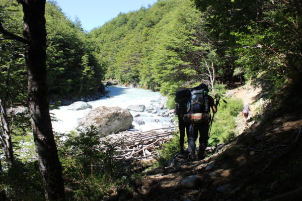 Bahía Murta  Trekking  - Cabalgata  Torres  del Avellano 6  Días 5 Noches - Imagen 6